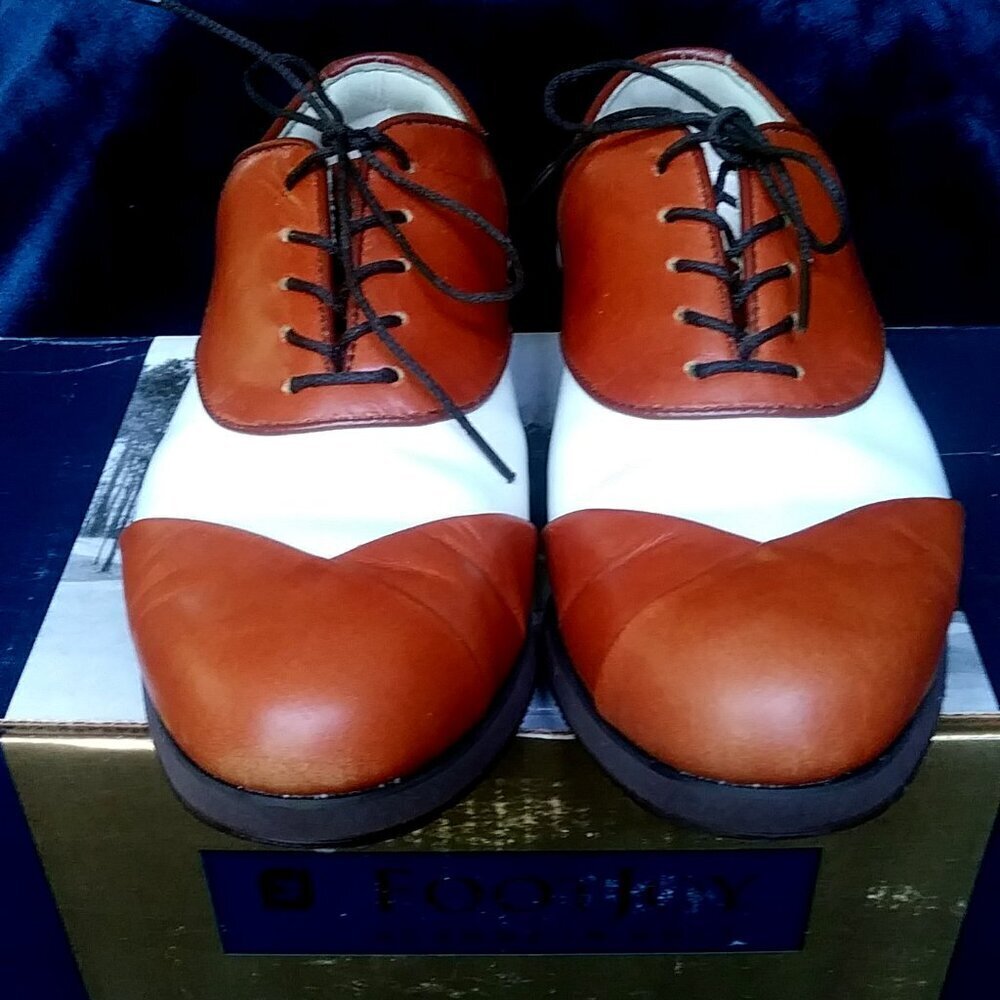 Women's Brown and White oxford FootJoy Golf Shoes - Size 6.5 - Picture 2 of 12
